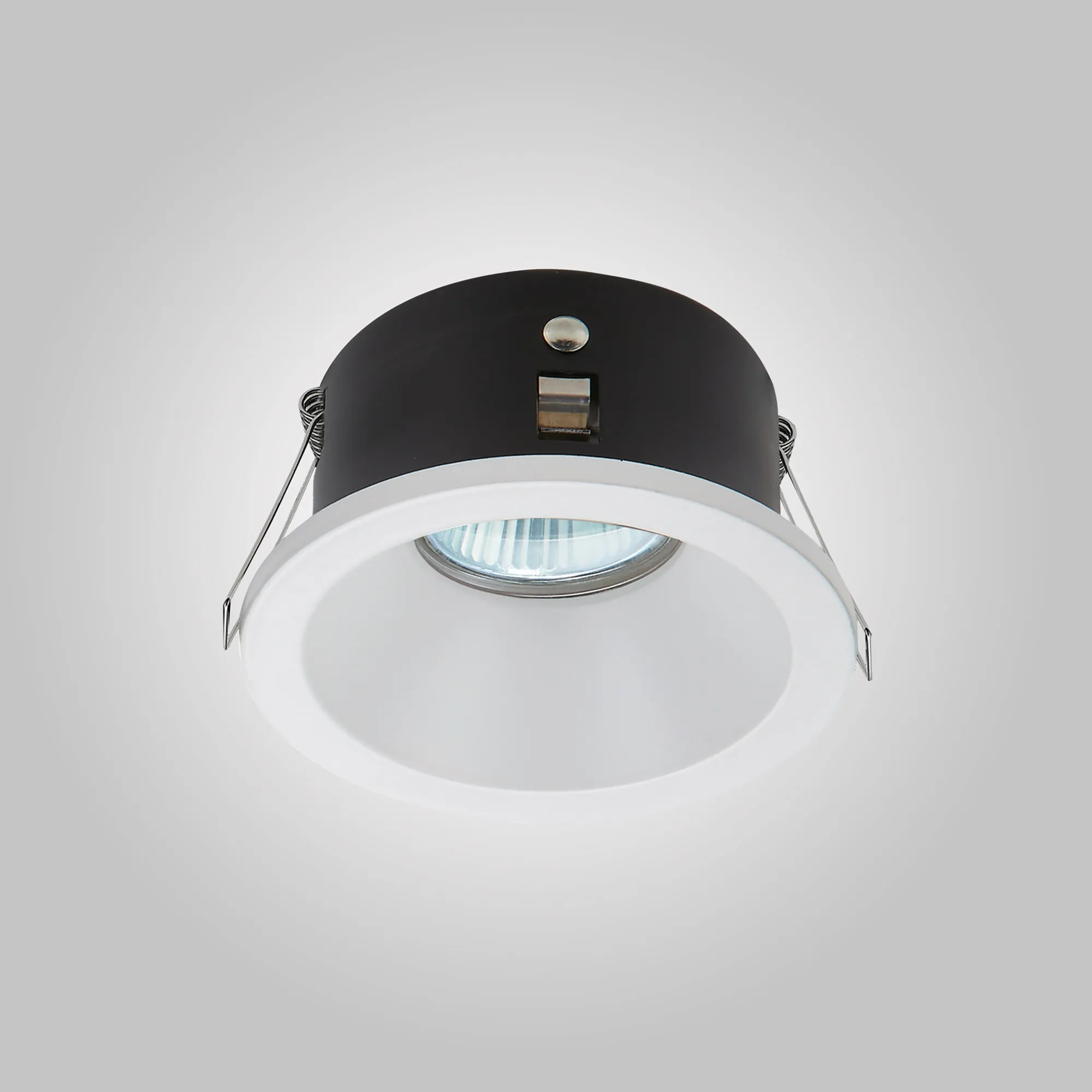 Comfort IP Recessed Ceiling Luminaires Mantra Fusion Round Recess Ceiling